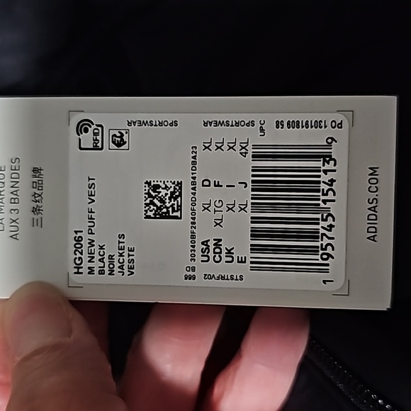 Adidas sportswear capsule new puffer vest - Picture 7 of 7